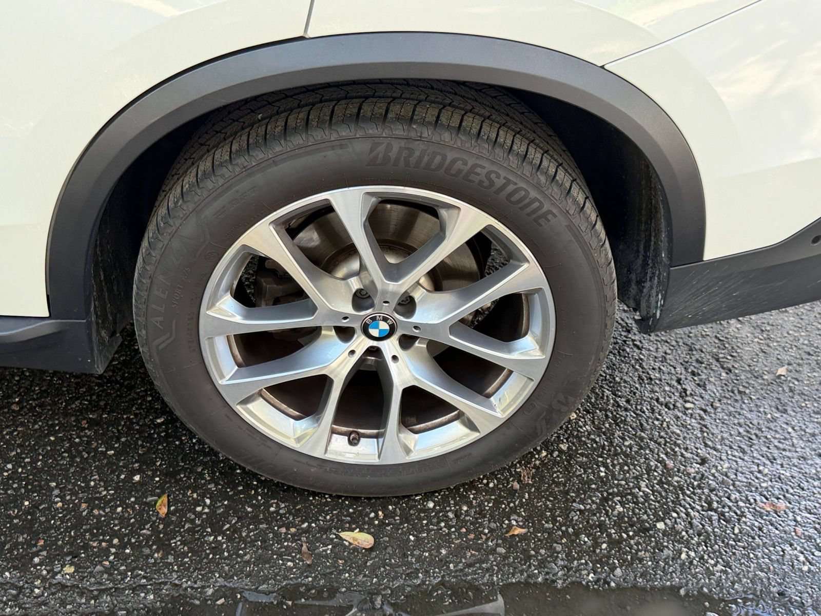 Used 2023 BMW X5 sDrive40i w/ Premium Package RWD image 32