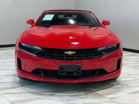 Used 2020 Chevrolet Camaro LT image 3