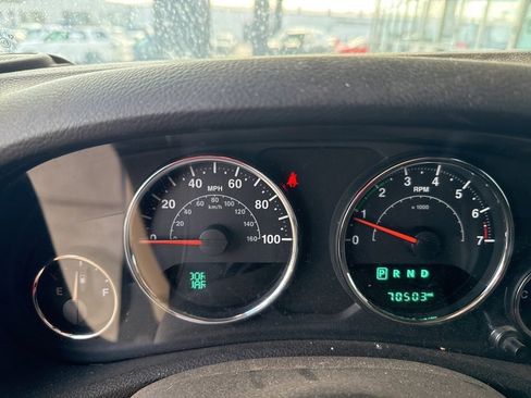 Used 2017 Jeep Wrangler Unlimited Sport image 11