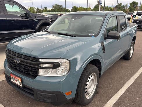 Used 2023 Ford Maverick XL FWD image 1