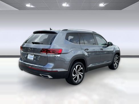 Used 2023 Volkswagen Atlas SEL AWD/4WD image 9