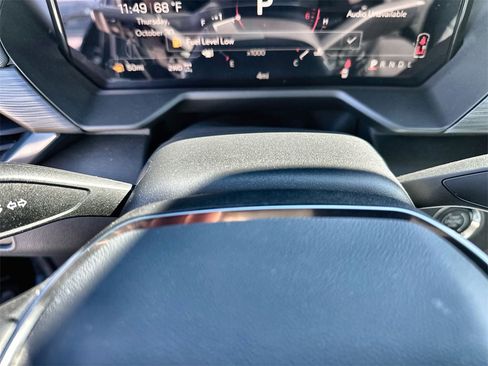 New 2026 GMC Acadia AT4 w/ Luxury Package image 30