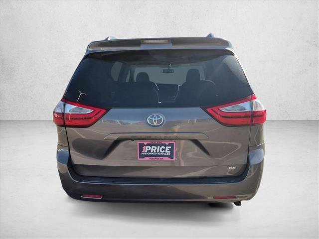 Used 2015 Toyota Sienna LE FWD image 6