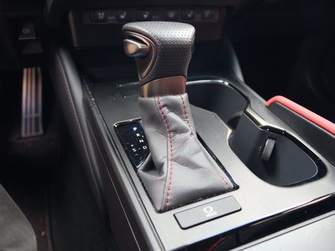 Used 2025 Lexus ES 350 F Sport w/ Accessory Package (Z2) FWD image 29