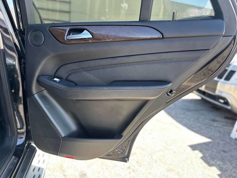 Used 2014 Mercedes-Benz ML 350 4MATIC image 24