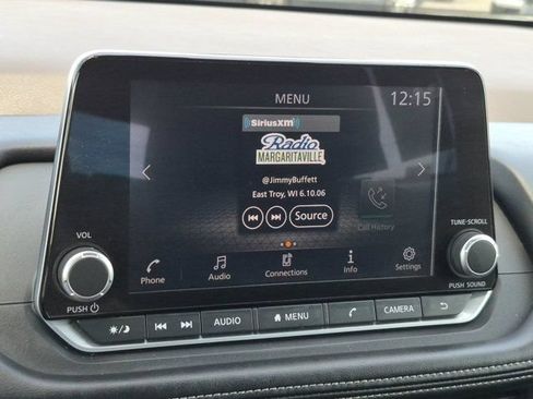 Used 2023 Nissan Rogue S FWD image 21