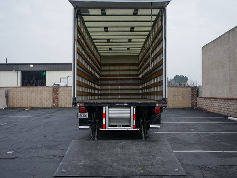 Used 2015 Ford F650 2WD Crew Cab Super Duty image 11