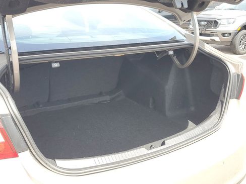 Used 2025 Chevrolet Malibu LT FWD image 31