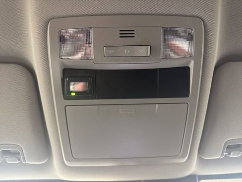 Used 2021 Toyota Tacoma SR image 15