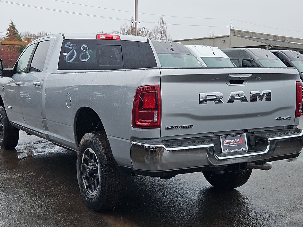 New 2026 RAM 2500 Laramie AWD/4WD image 5