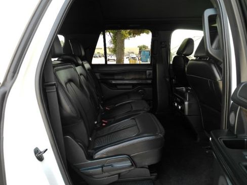 Used 2021 Ford Expedition Max Limited RWD image 27