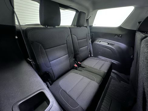 Used 2020 GMC Acadia SLE w/ Driver Convenience Package FWD image 39