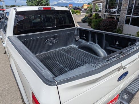 Used 2018 Ford F150 King Ranch w/ Equipment Group 601A Luxury AWD/4WD image 30