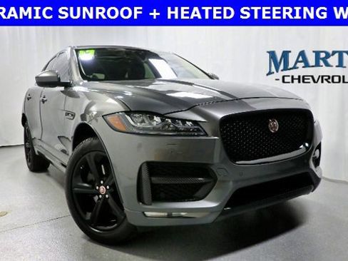 Used 2017 Jaguar F-PACE R-Sport image 1