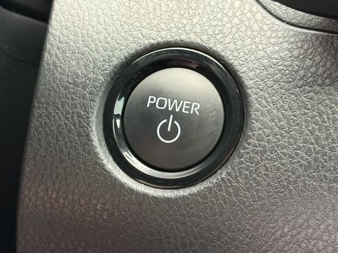 Used 2025 Toyota Camry XSE FWD image 27