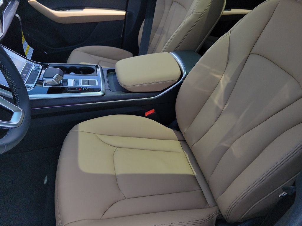 New 2026 Audi Q7 3.0T Premium AWD/4WD image 17