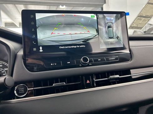 New 2026 Mitsubishi Outlander SE image 18