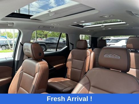 Used 2020 Chevrolet Traverse High Country FWD image 21