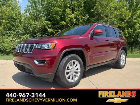 Used 2021 Jeep Grand Cherokee Laredo w/ Security & Convenience Group AWD/4WD image 1