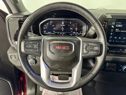 Used 2024 GMC Sierra 1500 SLT w/ X31 Off-Road Package AWD/4WD image 13