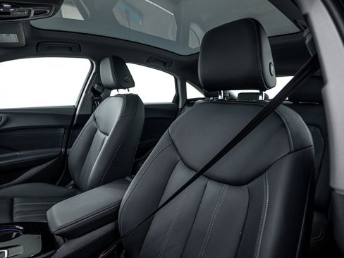 Certified 2025 Audi A5 2.0T Premium w/ Convenience Package image 12