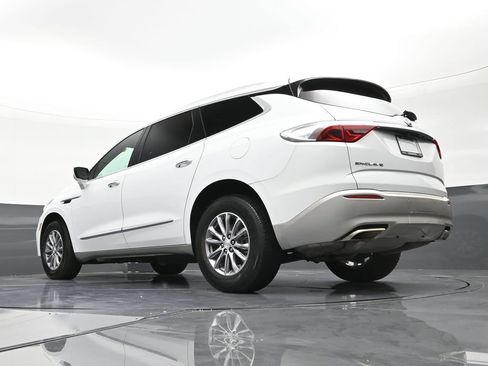 Used 2022 Buick Enclave Premium FWD image 22