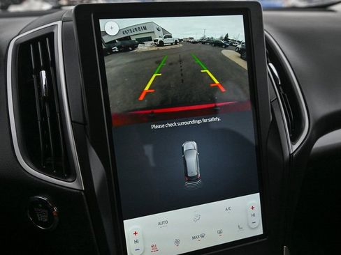 Certified 2024 Ford Edge SEL w/ Convenience Package image 39