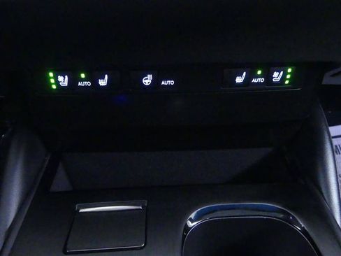 Used 2023 Lexus ES 300h w/ Premium Package FWD image 15