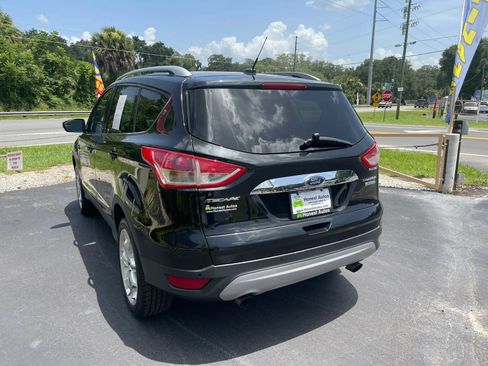 Used 2014 Ford Escape Titanium FWD image 5
