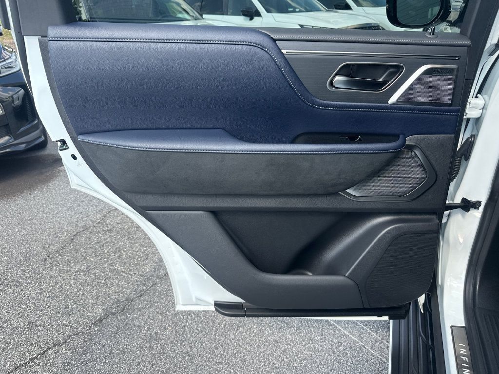 Certified 2026 INFINITI QX80 4WD image 18