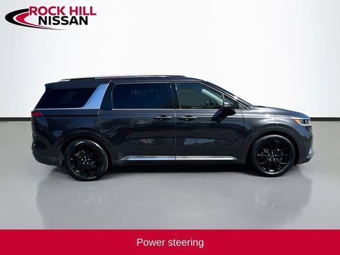 Used 2022 Kia Carnival SX FWD image 8