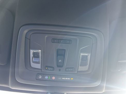 Used 2021 GMC Sierra 1500 Denali image 28