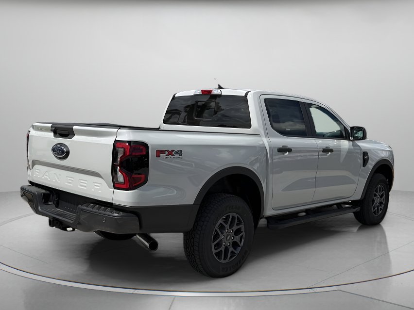 New 2026 Ford Ranger XLT w/ Equipment Group 301A High AWD/4WD image 4