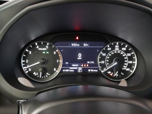 Used 2020 INFINITI QX50 Luxe AWD/4WD image 19