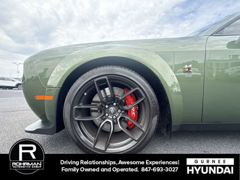 Used 2022 Dodge Challenger R/T Scat Pack RWD image 12