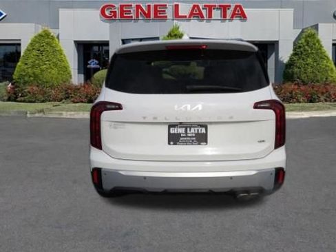 Used 2024 Kia Telluride S w/ S Sunroof Package image 15