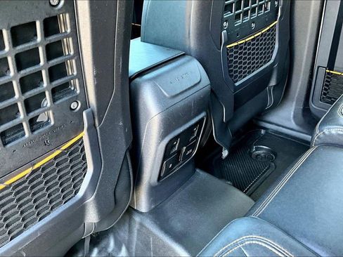 Used 2023 Ford Bronco Badlands AWD/4WD image 12