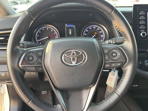 Certified 2022 Toyota Camry SE FWD image 20