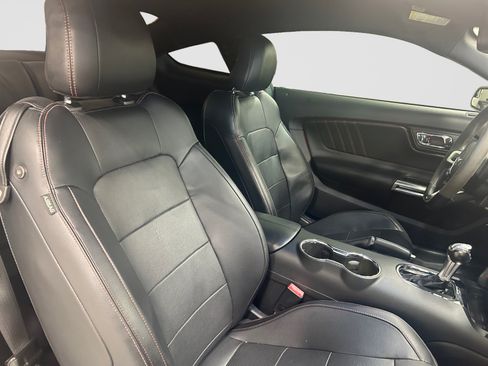 Used 2015 Ford Mustang Premium RWD image 13