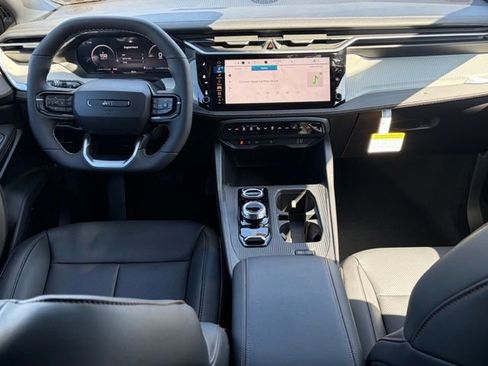 New 2026 Jeep Cherokee Limited image 33