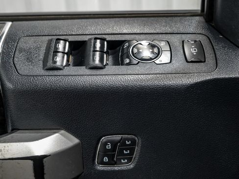 Used 2022 Ford F350 Lariat w/ Lariat Value Package AWD/4WD image 44