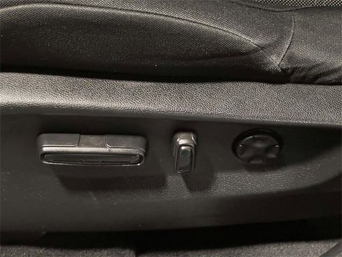 Certified 2022 Honda CR-V EX image 12