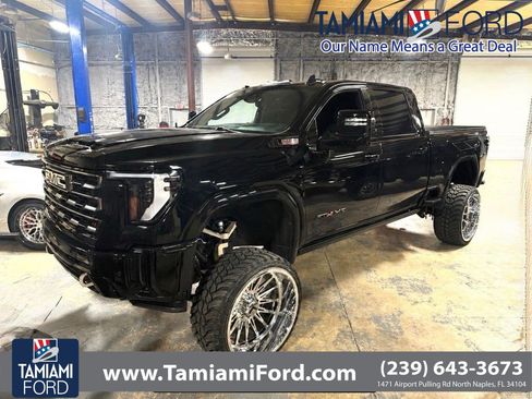 Used 2024 GMC Sierra 2500 AT4 w/ AT4 Premium Plus Package AWD/4WD image 1