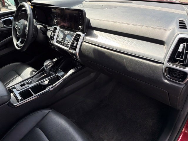Used 2021 Kia Sorento SX AWD/4WD image 11