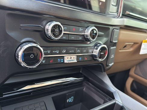 New 2026 Ford F350 Lariat w/ Tremor Off-Road Package image 37