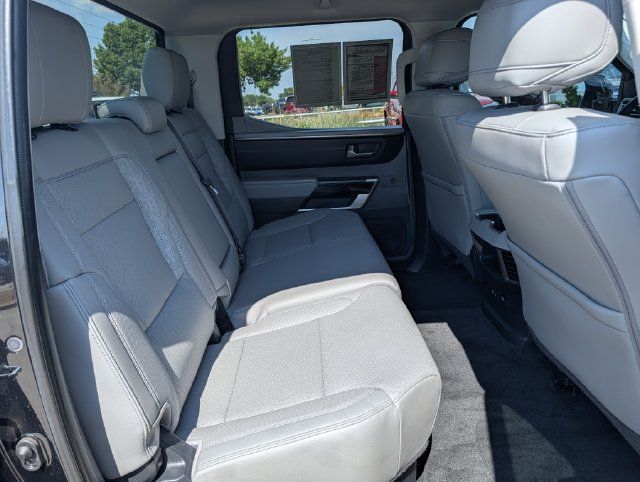 Used 2024 Toyota Tundra Limited AWD/4WD image 32
