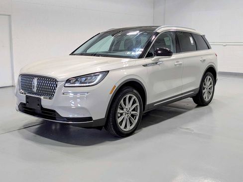 Used 2022 Lincoln Corsair AWD w/ Premium Package image 1