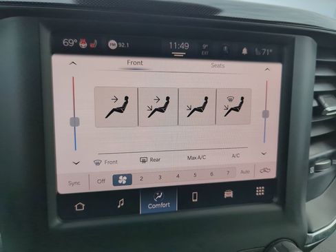 Used 2022 RAM 1500 Laramie w/ Sport Appearance Package image 20