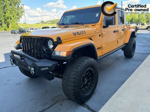 Certified 2021 Jeep Gladiator Sport AWD/4WD image 15