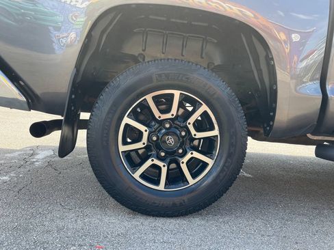 Used 2014 Toyota Tundra SR5 w/ TRD Off Road Package AWD/4WD image 12